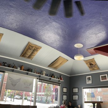 Muddy Waters Coffeehouse - Coffee & Tea Near Me - Elizabeth City, North Carolina Muddy Waters Coffeehouse - Coffee & Tea Near Me - Elizabeth City, North Carolina