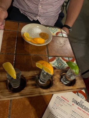 Los Sombreros by null