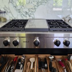 Less Is More Organizing Services