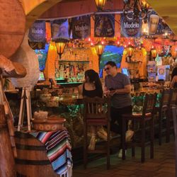 El Tiempo Cantina