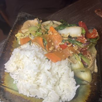 La Moon - Vietnamese Near Me - Atlanta, Georgia