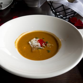 Palisade - lobster bisque - a tad salty for my taste - Seafood Near Me - Seattle, Washington Palisade - lobster bisque - a tad salty for my taste - Seafood Near Me - Seattle, Washington