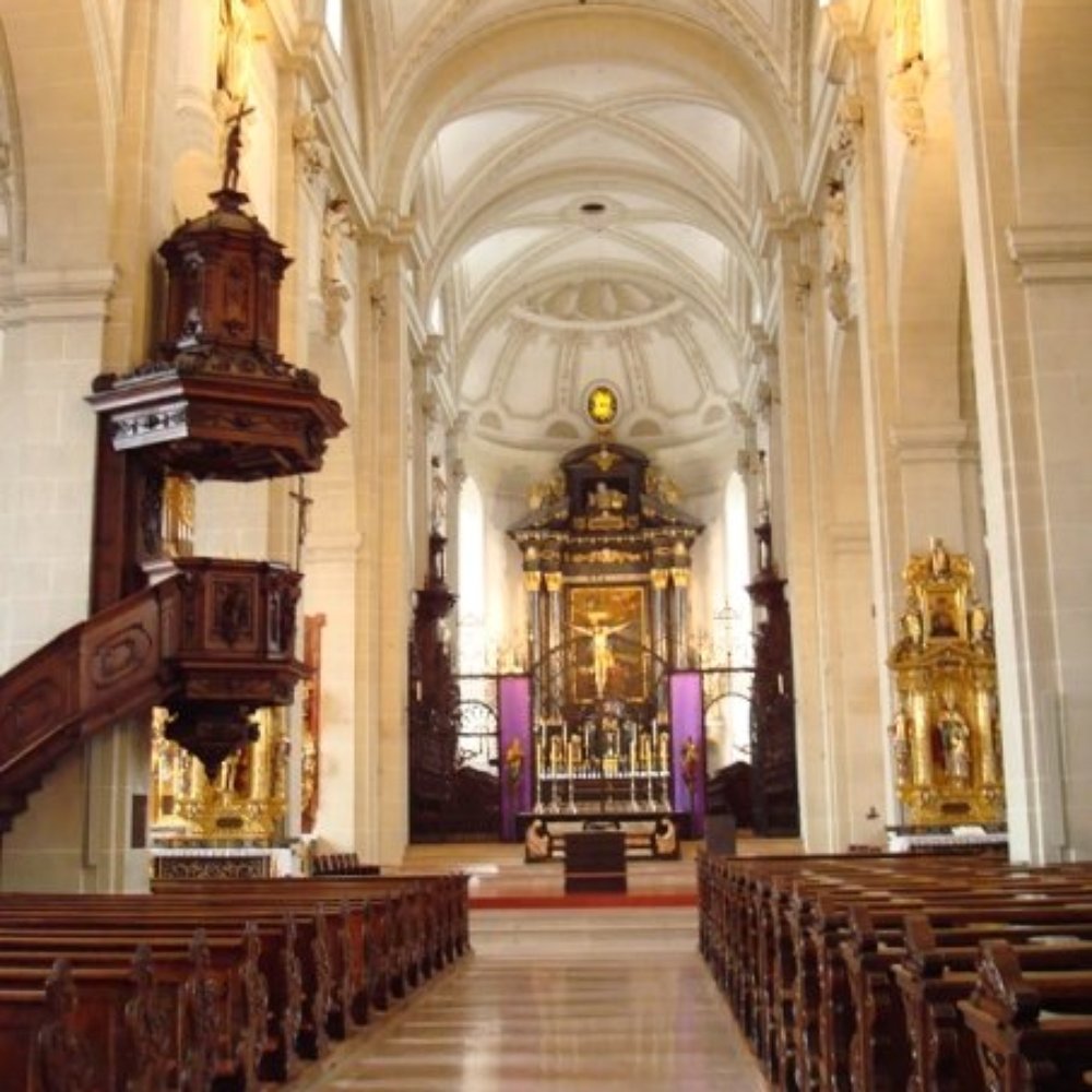 Hofkirche St. Leodegar - Churches Near Me - Luzern, LU