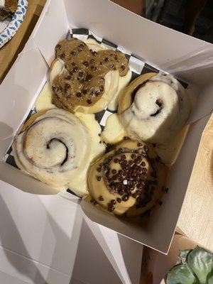 Cinnabon by null