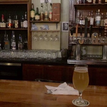 Everybody’s Brewing - Common Pilsner beer - happy hour - Breweries Near Me - Battle Ground, Washington Everybody’s Brewing - Common Pilsner beer - happy hour - Breweries Near Me - Battle Ground, Washington