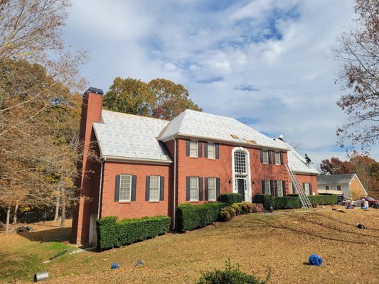 ER Construction Logo