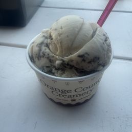 Peanut chip ice cream Peanut chip ice cream