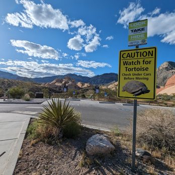 Sandstone Quarry - Hiking Near Me - Las Vegas, Nevada Sandstone Quarry - Hiking Near Me - Las Vegas, Nevada