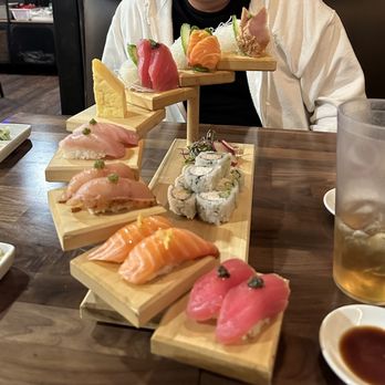 Crazy Rock'N Sushi - Rising Sun - Sushi Bars Near Me - Stanton, California