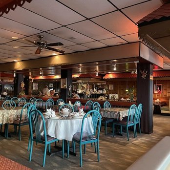 Siam Hut Thai Restaurant - Dinning Room - Thai Near Me - Cape Coral, Florida Siam Hut Thai Restaurant - Dinning Room - Thai Near Me - Cape Coral, Florida