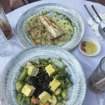 Fig & Lily Garden - Coconut Curry & Tofu and Mediterranean Branzino Filet - Mediterranean Near Me - Morristown, New Jersey