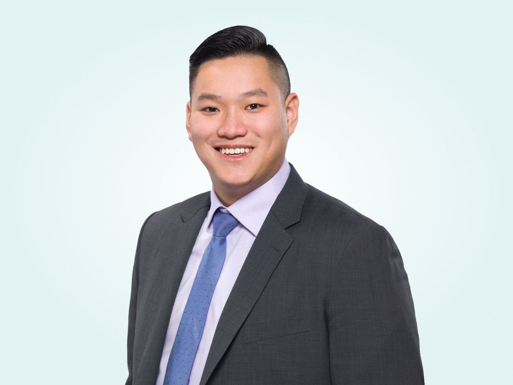 JOHNNY HOANG MORTGAGE BROKER Updated September 2024 Request