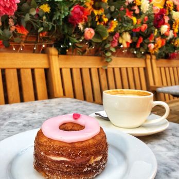Dominique Ansel Bakery - Bakeries Near Me - Victoria, XGL