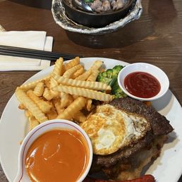 煎蛋雜扒餐Full House Plate