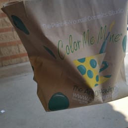 She handed me the bag like this She handed me the bag like this