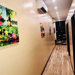 Five Lines Skin Care - Facility