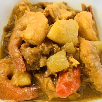 Jerk Center Bakery - a bowl of stew with meat and vegetables - Caribbean Near Me - Margate, Florida Jerk Center Bakery - a bowl of stew with meat and vegetables - Caribbean Near Me - Margate, Florida
