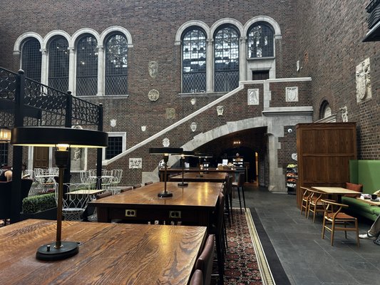 Kresge Court by null