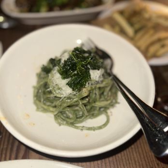 Gjelina - Cacio e Pepe - New American Near Me - Venice, California Gjelina - Cacio e Pepe - New American Near Me - Venice, California