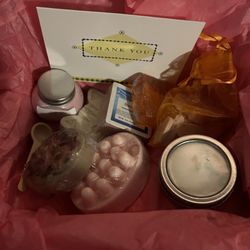 Brenton's Bars - Candles, soaps, bath salts!