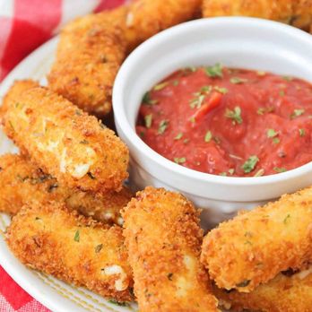 Marshalls Bar And Grill - mozzarella sticks - Bars Near Me - Washington, DC, District of Columbia Marshalls Bar And Grill - mozzarella sticks - Bars Near Me - Washington, DC, District of Columbia