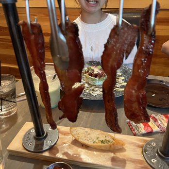 Hook & Barrel - Seafood Near Me - Myrtle Beach, South Carolina
