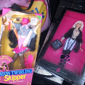 Mission Galleria - Two rare barbies that were on my wishlist were found here for an incredible price!!! - Antiques Near Me - Riverside, California