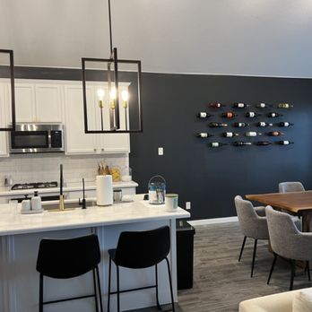 The Finishing Company - Accent Wall Interior Painting - Drywall Installation & Repair Near Me - Irving, Texas The Finishing Company - Accent Wall Interior Painting - Drywall Installation & Repair Near Me - Irving, Texas