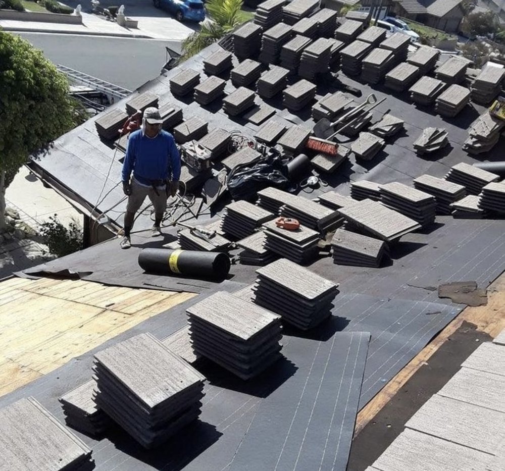 Slide of Cali Roofing Solutions