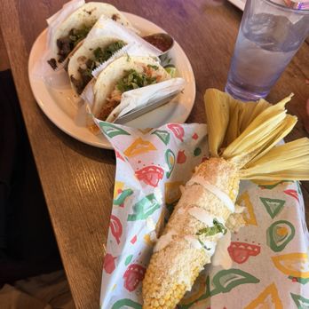 Don Julio's Authentic Mexican Cuisine - Chicken tacos, steak tacos, elote - Mexican Near Me - Lutz, Florida Don Julio's Authentic Mexican Cuisine - Chicken tacos, steak tacos, elote - Mexican Near Me - Lutz, Florida