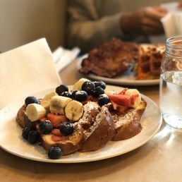 Effy S Kitchen 222 Photos 245 Reviews American Traditional 1567 Lexington Ave New York Ny Restaurant Reviews Phone Number Menu