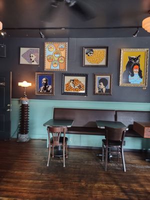 Thunderbird Bar by null