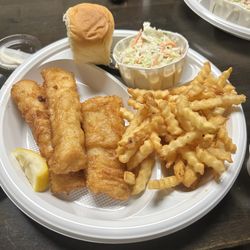 Utica Bar - 3 piece cod dinner