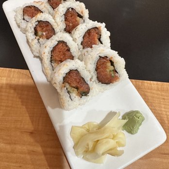 Bamboo Teri House - Spicy Tuna Roll (Full) - Japanese Near Me - Long Beach, California Bamboo Teri House - Spicy Tuna Roll (Full) - Japanese Near Me - Long Beach, California