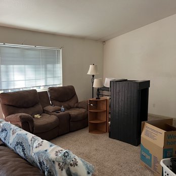 Grace Moving Company - Movers Near Me - Clovis, California