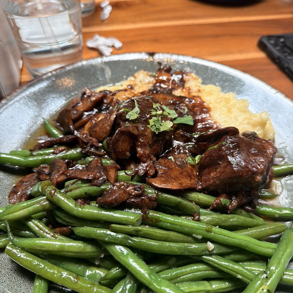 Virtue Feed & Grain - Short rib entree - Bars Near Me - Alexandria, Virginia Virtue Feed & Grain - Short rib entree - Bars Near Me - Alexandria, Virginia