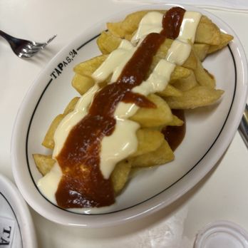 Tapas 24 - Potatas bravas: French fries - Tapas Bars Near Me - Barcelona, B Tapas 24 - Potatas bravas: French fries - Tapas Bars Near Me - Barcelona, B