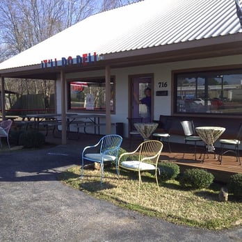 It'll Do Deli - New Location at 716 W. Marshall Ave. - Delis Near Me - Longview, Texas