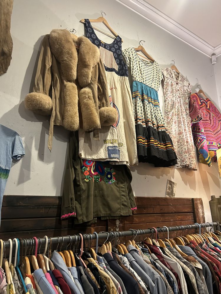 WILD HORSES CLOTHING EXCHANGE Updated September 2024 19 Photos