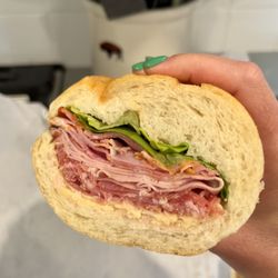 The Deli - Valledolmo - I can't stop with their sandwiches