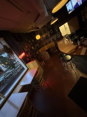 Bruno's by null