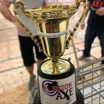 Houston Axe Throwing - Axe Throwing Near Me - Houston, Texas