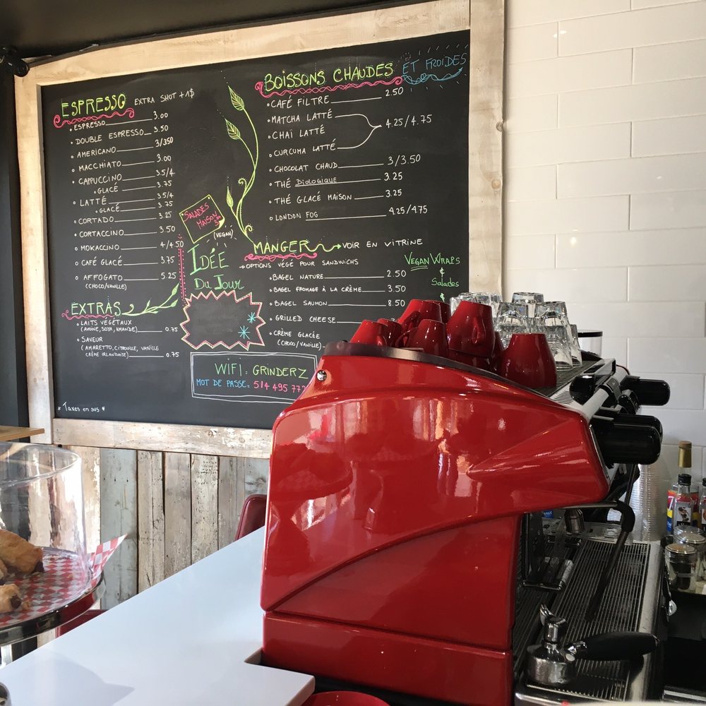 CAFÉ GRINDERZ Updated September 2024 13 Photos 4903 Avenue du