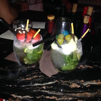 La Famille - Les mojitos - wooow! - Modern European Near Me - Paris, 75 La Famille - Les mojitos - wooow! - Modern European Near Me - Paris, 75