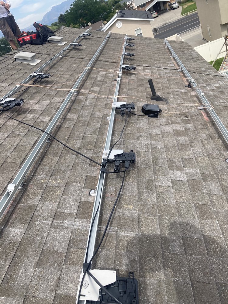 Slide of 2 Cousins Construction