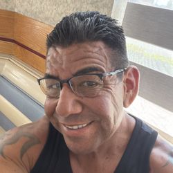 Ray's Barber Shop