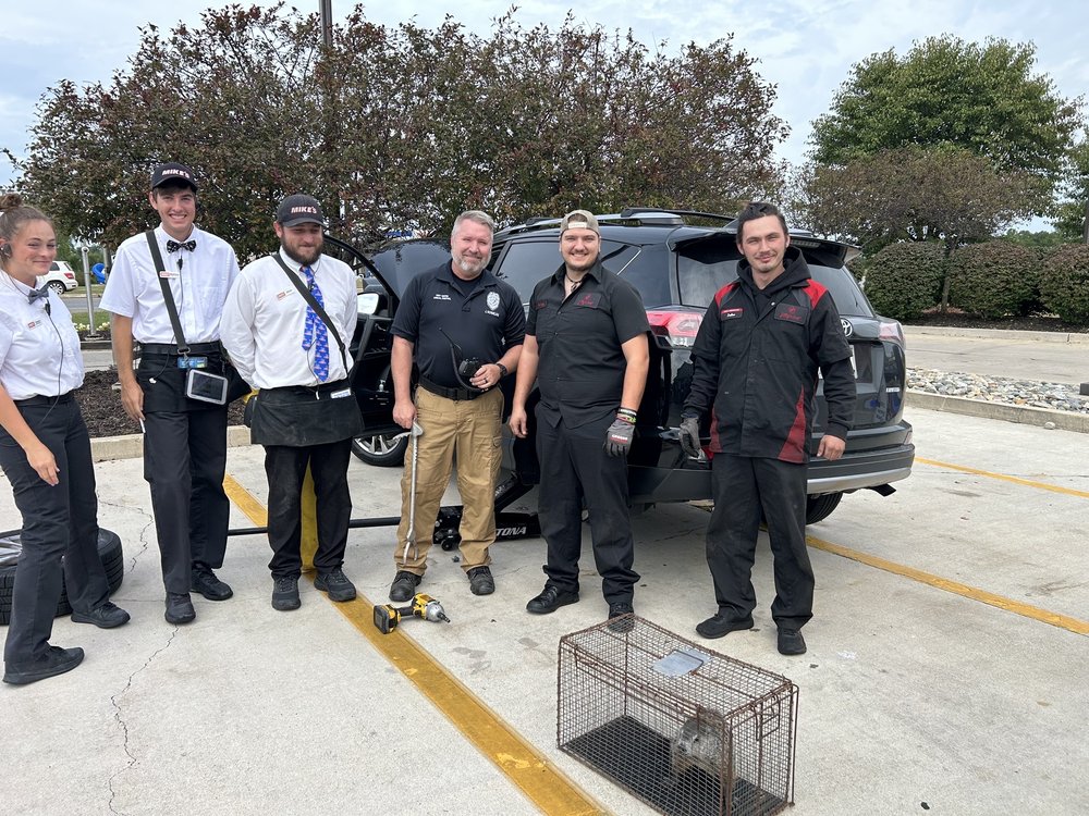 MIKE’S CARWASH Updated September 2024 14 Photos & 13 Reviews