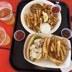 Moby's Lobster Deck - Festival Platter (Crab Cake, Scallop, Clam Strip) and 1/2 Lobster Roll