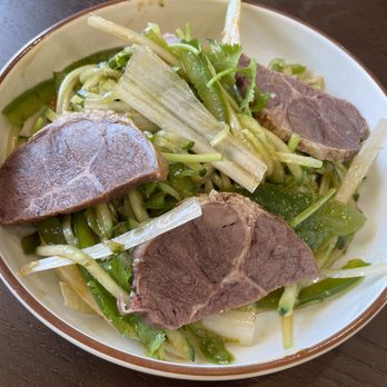 Dumpling Factory - Salad mixed with braised beef - Chinese Near Me - Honolulu, Hawaii Dumpling Factory - Salad mixed with braised beef - Chinese Near Me - Honolulu, Hawaii