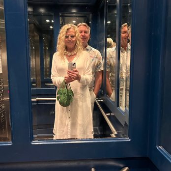 LaPlaya Beach & Golf Resort - Elevator selfie. - Resorts Near Me - Naples, Florida LaPlaya Beach & Golf Resort - Elevator selfie. - Resorts Near Me - Naples, Florida